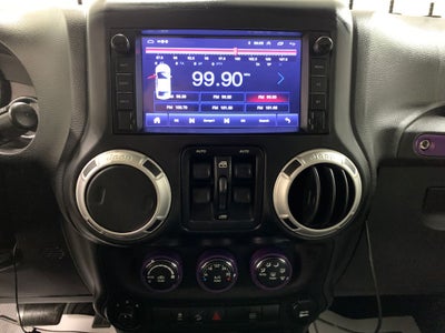 2011 Jeep Wrangler Unlimited Sahara