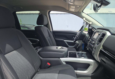 2018 Nissan Titan SV