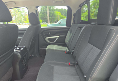 2018 Nissan Titan SV