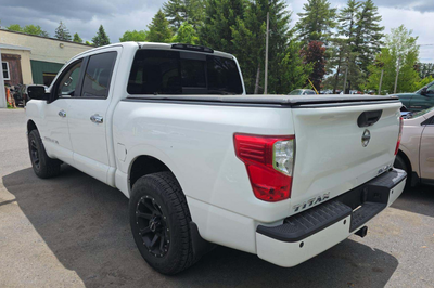 2018 Nissan Titan SV