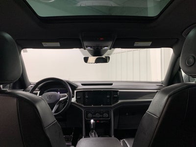 2022 Volkswagen Atlas Cross Sport 2.0T SEL R-Line