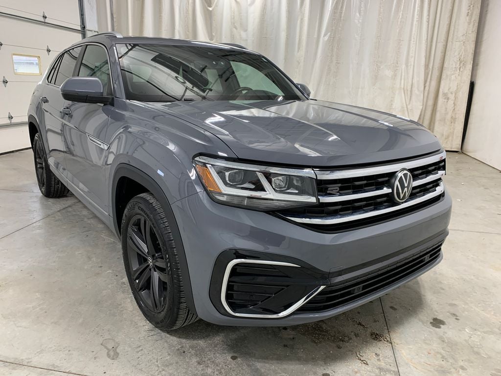 2022 Volkswagen Atlas Cross Sport 2.0T SEL R-Line