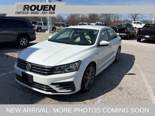 2017 Volkswagen Passat 1.8T R-Line