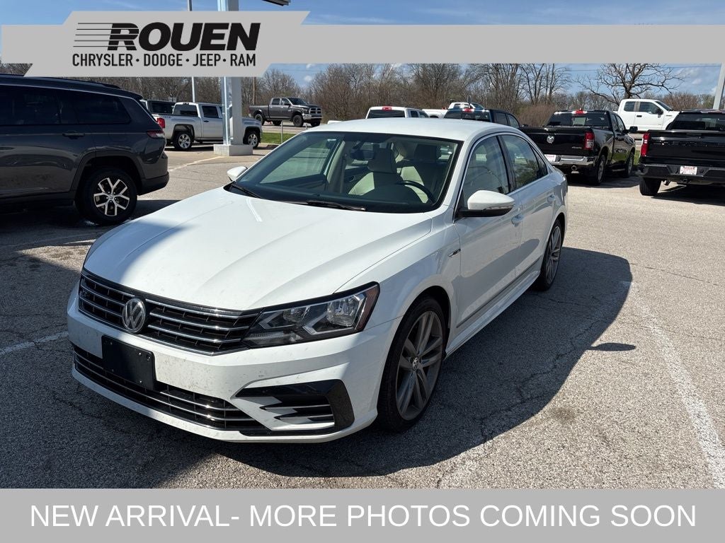2017 Volkswagen Passat 1.8T R-Line