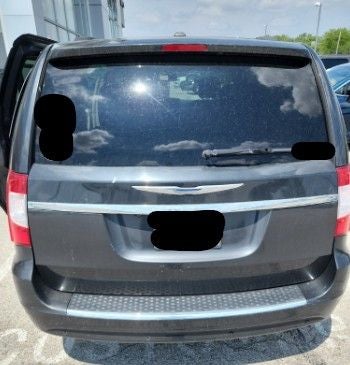 2011 Chrysler Town & Country Touring