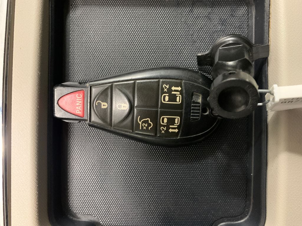 2011 Chrysler Town & Country Touring