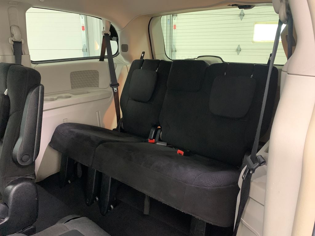 2011 Chrysler Town & Country Touring