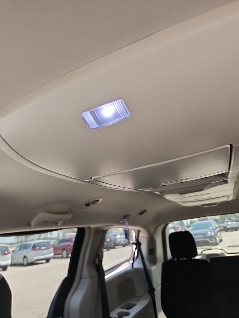2011 Chrysler Town & Country Touring