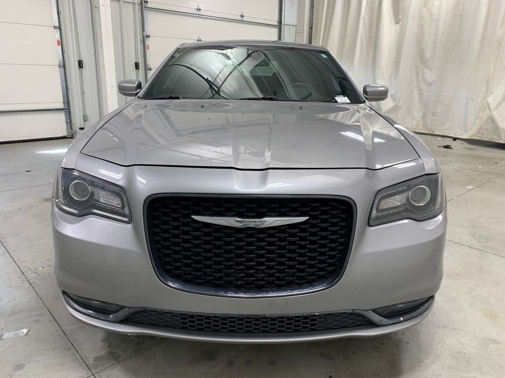 2018 Chrysler 300 S