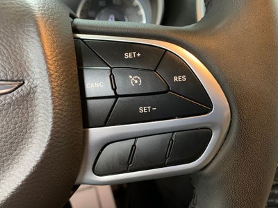 2023 Chrysler 300 Touring