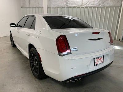 2023 Chrysler 300 Touring