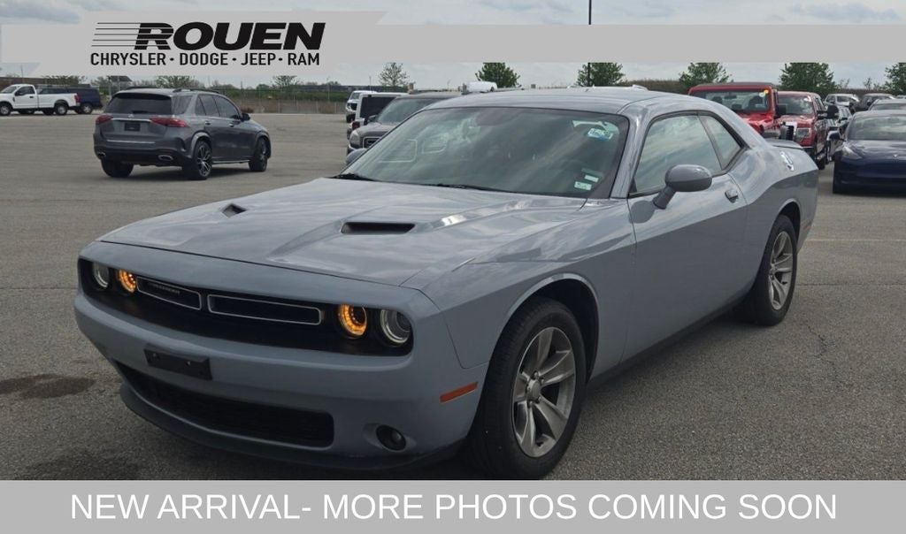 2021 Dodge Challenger SXT