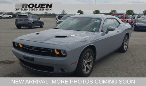2021 Dodge Challenger SXT