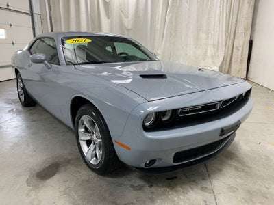 2021 Dodge Challenger SXT
