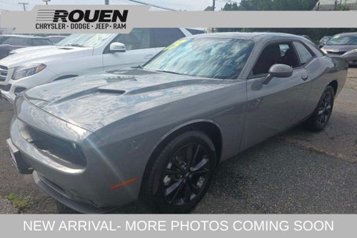 2023 Dodge Challenger SXT
