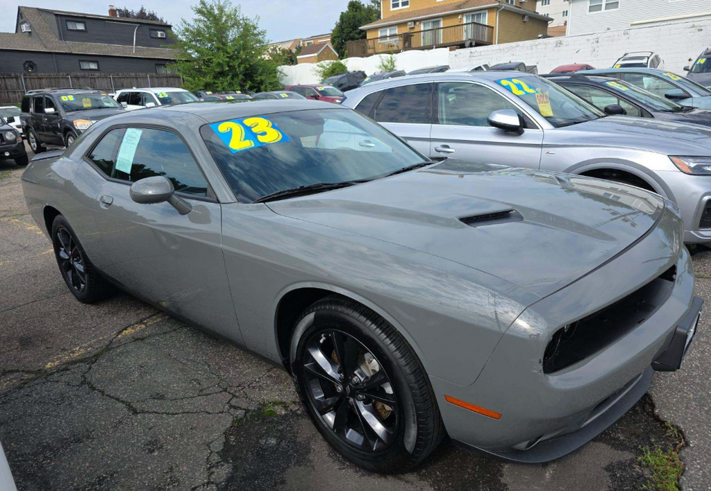 2023 Dodge Challenger SXT