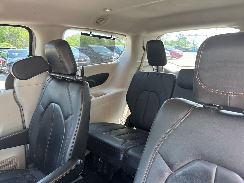 2017 Chrysler Pacifica Touring L