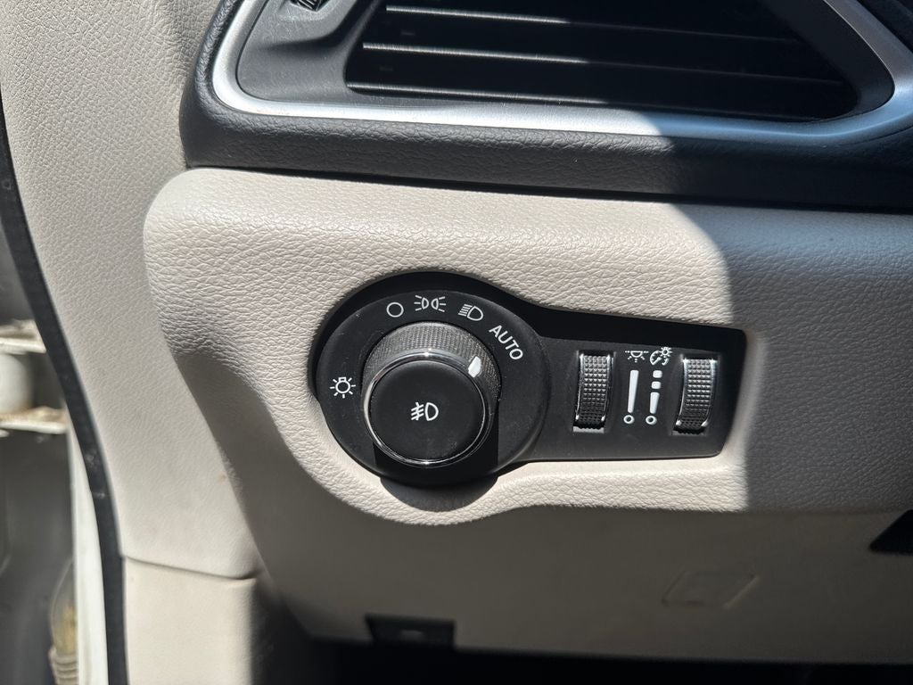 2017 Chrysler Pacifica Touring L