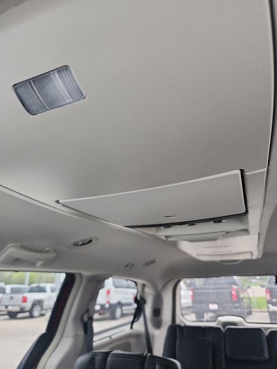 2015 Chrysler Town & Country Touring