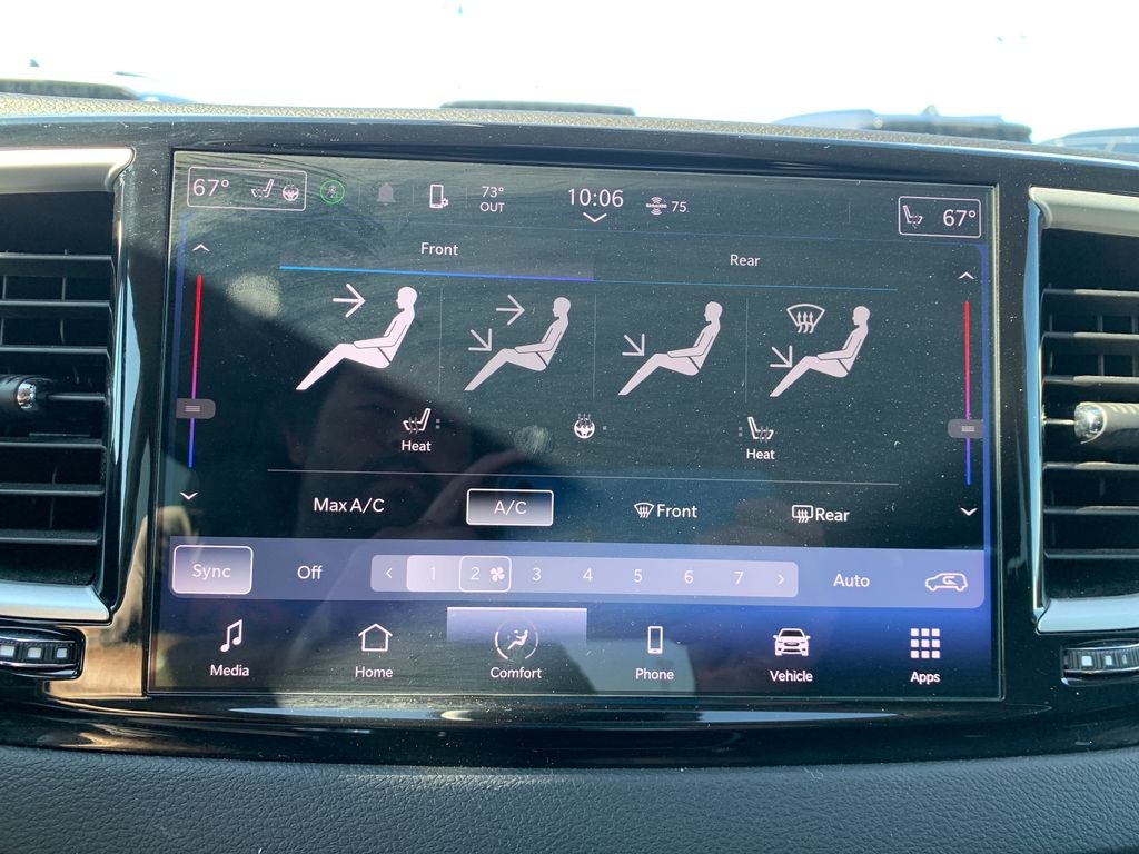 2024 Chrysler Pacifica Touring L