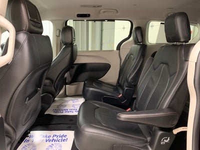 2018 Chrysler Pacifica Touring L