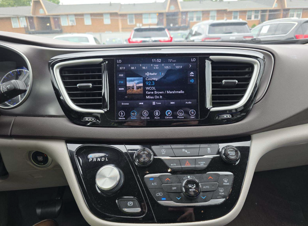 2018 Chrysler Pacifica Touring L