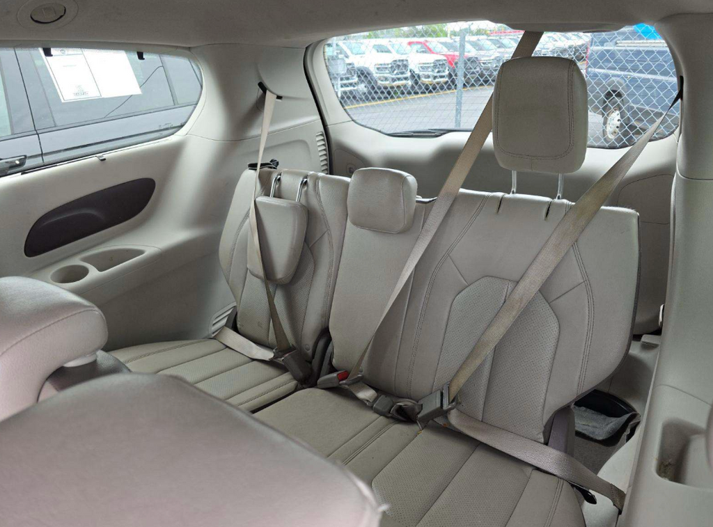 2018 Chrysler Pacifica Touring L