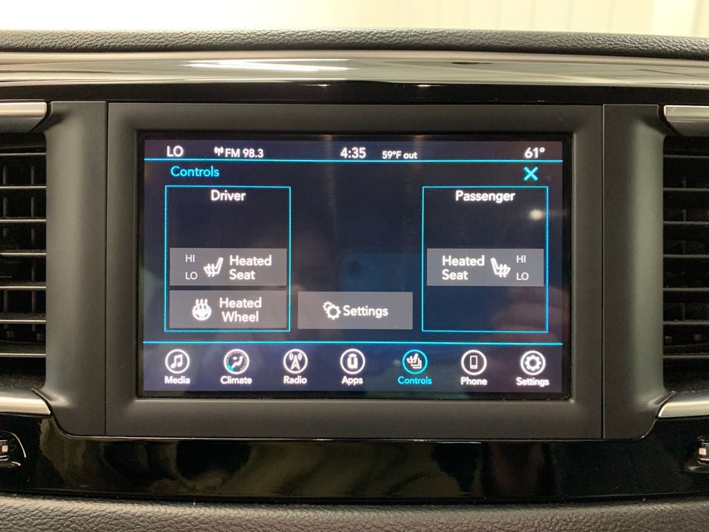 2020 Chrysler Pacifica Touring L
