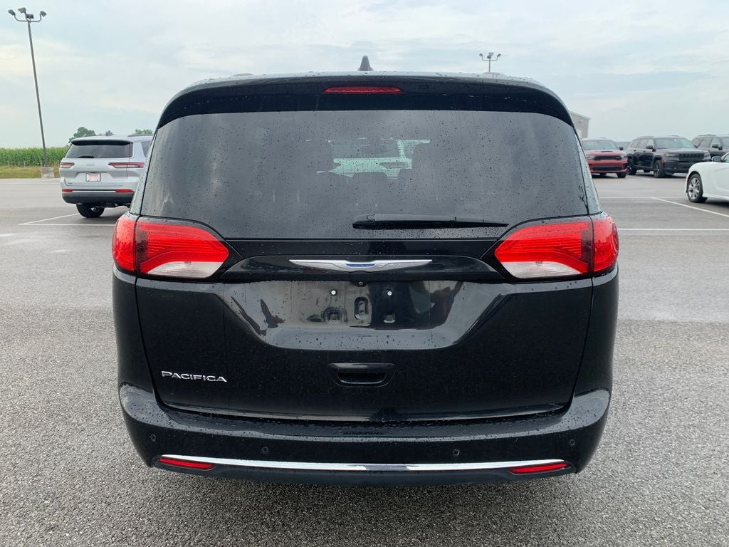 2018 Chrysler Pacifica Touring L