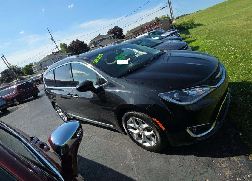 2018 Chrysler Pacifica Touring L