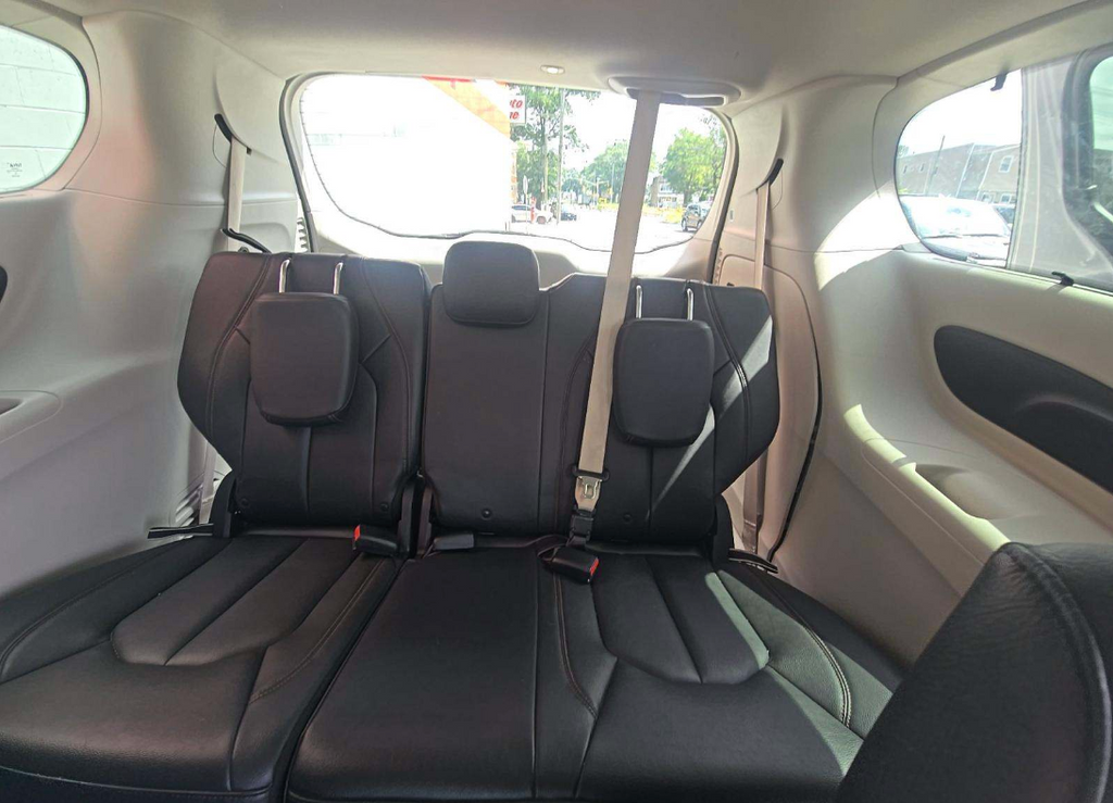 2017 Chrysler Pacifica Touring L