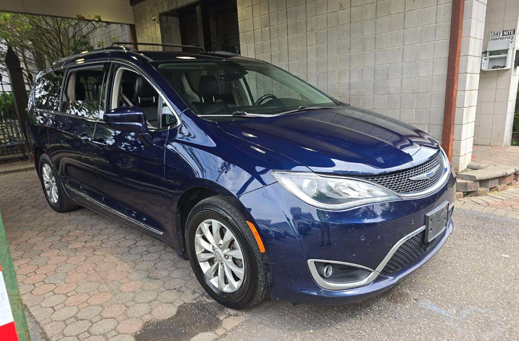 2019 Chrysler Pacifica Touring L