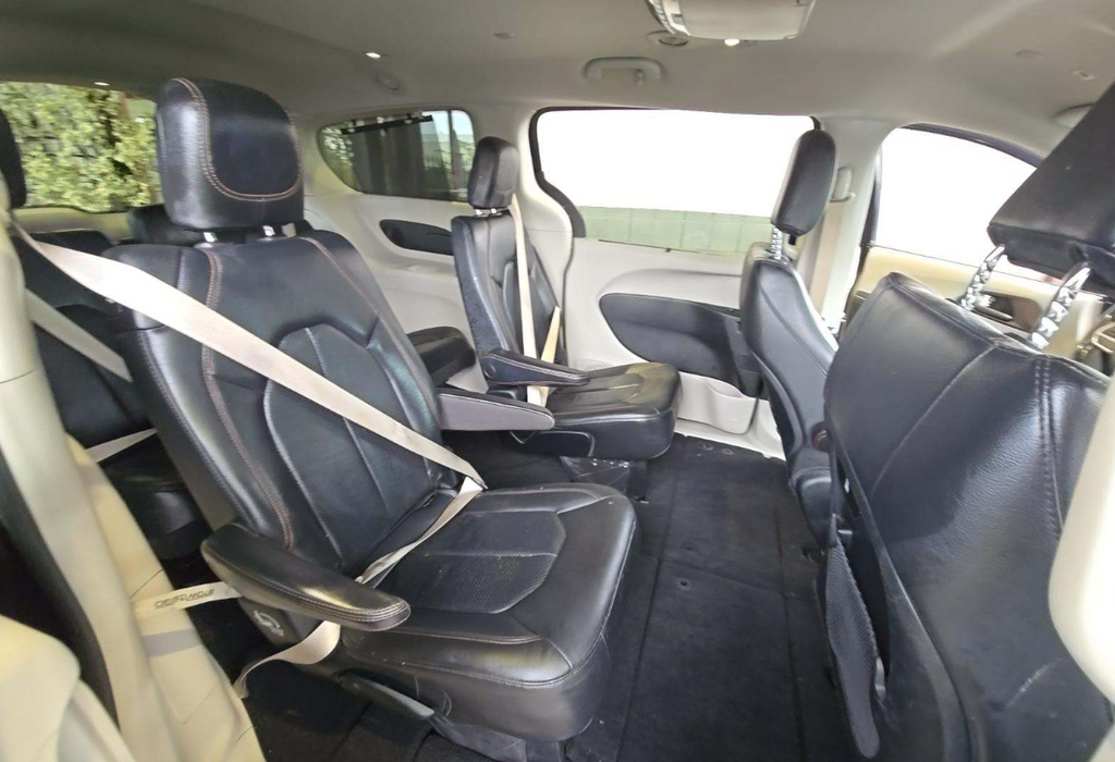 2019 Chrysler Pacifica Touring L