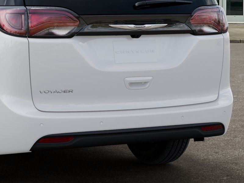 2027 Chrysler Pacifica LX