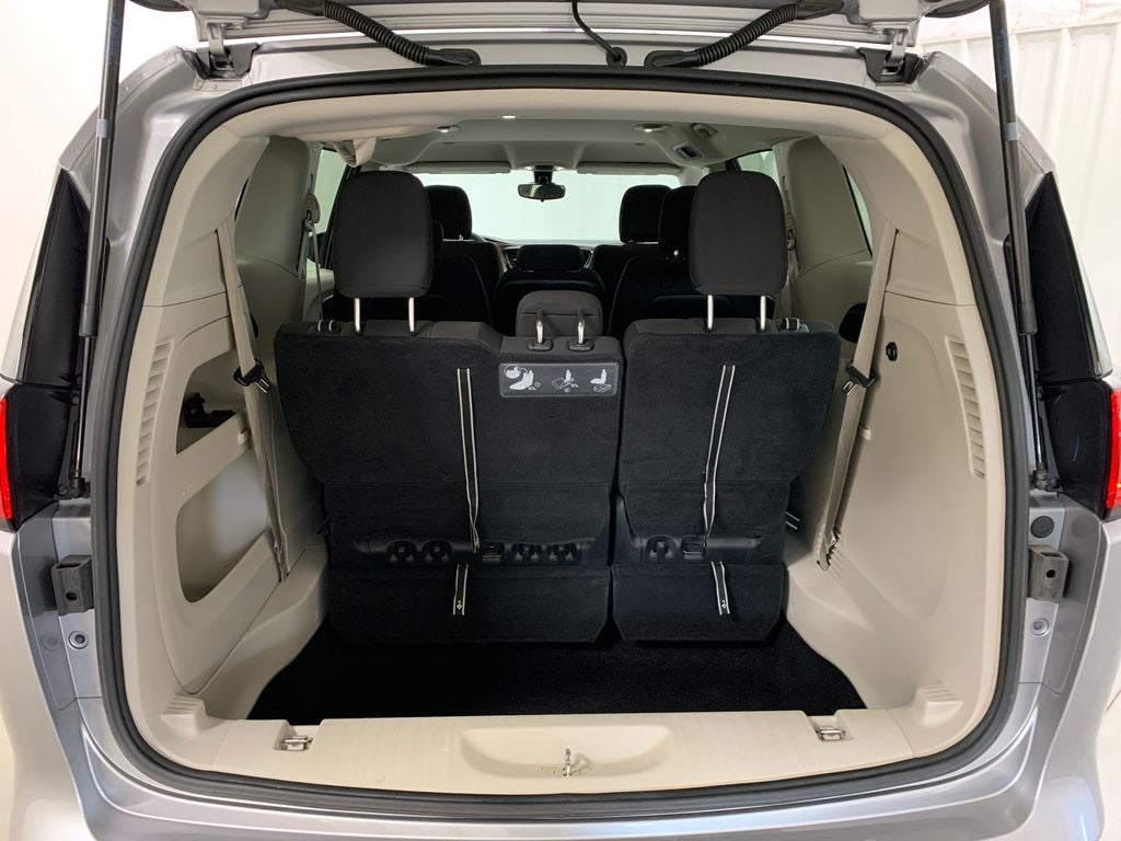 2017 Chrysler Pacifica LX