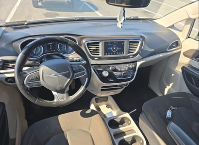 2021 Chrysler Voyager LX