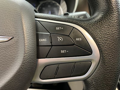 2021 Chrysler Voyager LX