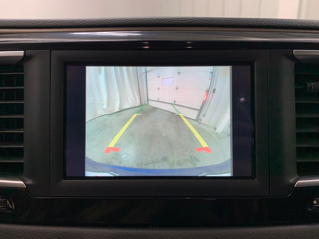 2021 Chrysler Voyager LX