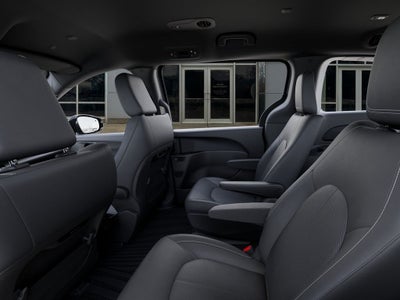 2027 Chrysler Pacifica LX