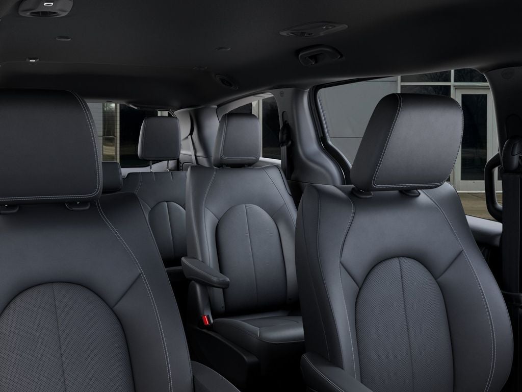 2027 Chrysler Pacifica LX