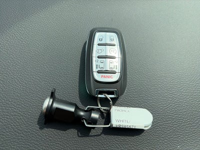 2027 Chrysler Pacifica LX