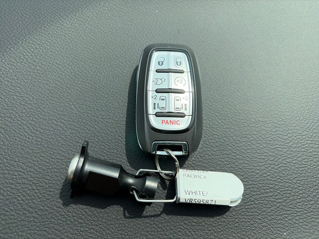 2027 Chrysler Pacifica LX