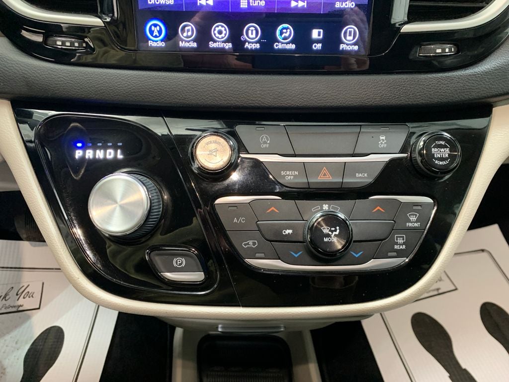 2017 Chrysler Pacifica Touring