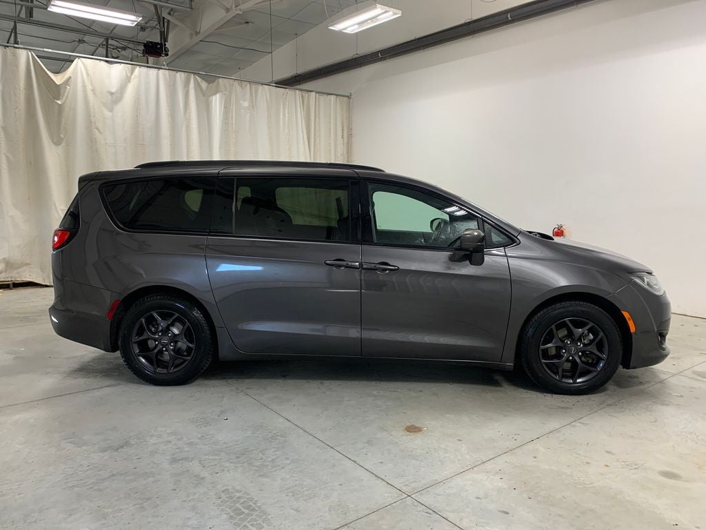 2019 Chrysler Pacifica Touring L Plus
