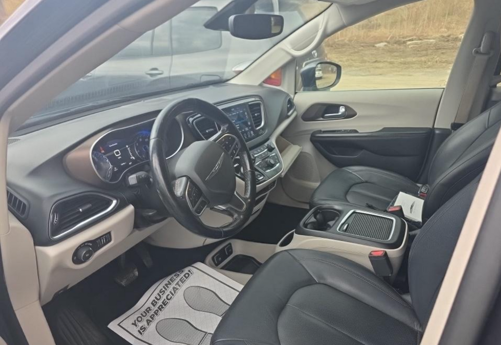 2019 Chrysler Pacifica Touring L Plus