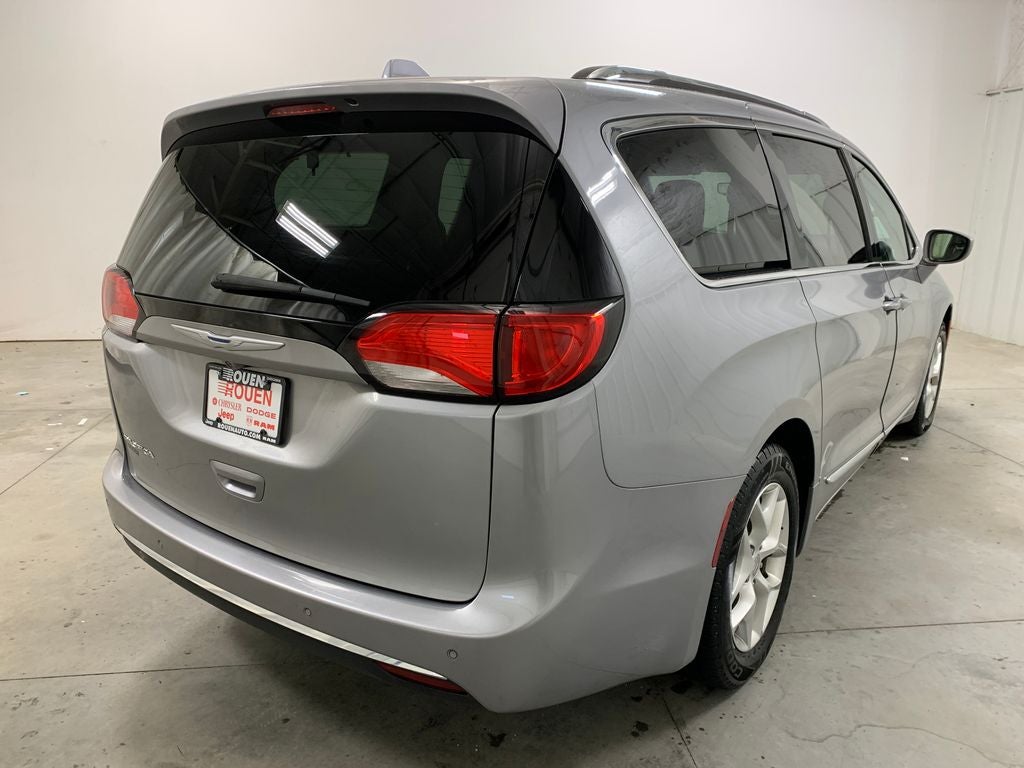 2018 Chrysler Pacifica Touring L Plus