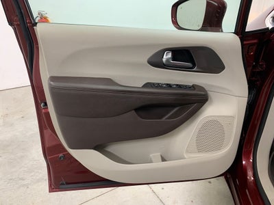 2019 Chrysler Pacifica Touring L Plus