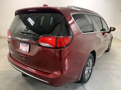 2019 Chrysler Pacifica Touring L Plus