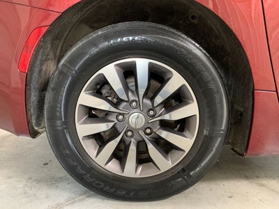 2019 Chrysler Pacifica Touring L Plus