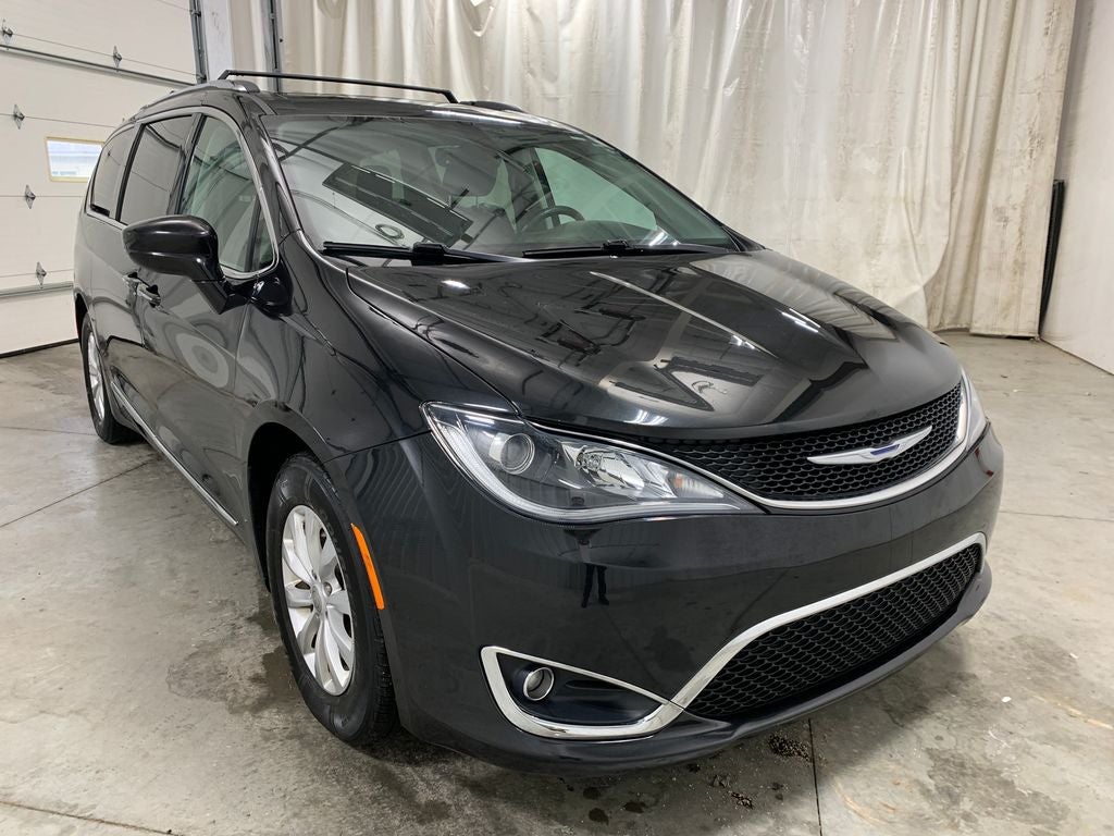 2018 Chrysler Pacifica Touring L Plus